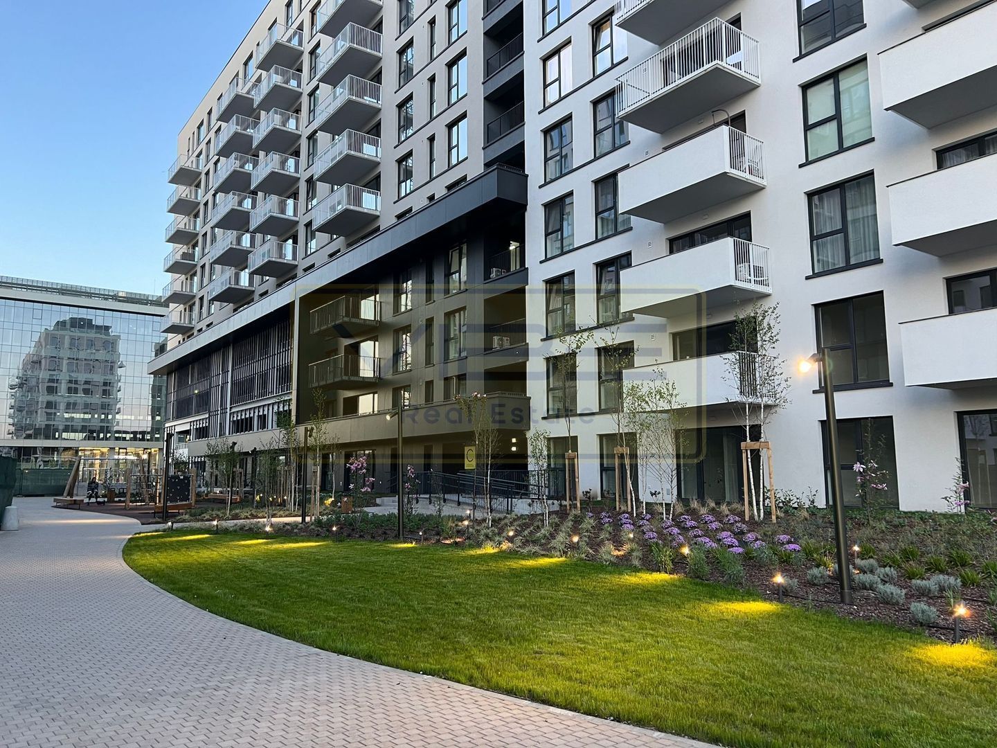 Apartament 2 camere + parcare Silk District - Poză 22