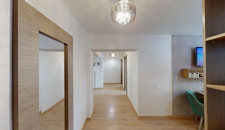 Apartament 4 camere ultracentral, ideal pentru familie, str. Cuza Vodă