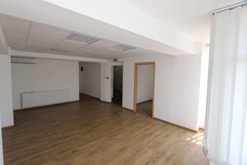 Imobil birouri in zona ultracentrala - Poză 22