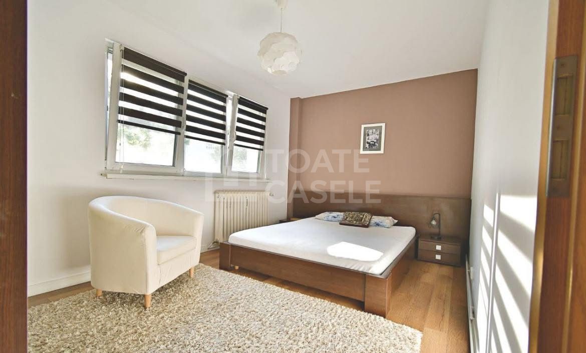 Apartament 3 camere, ultrafinisat, zona Politia Rutiera - Poză 4