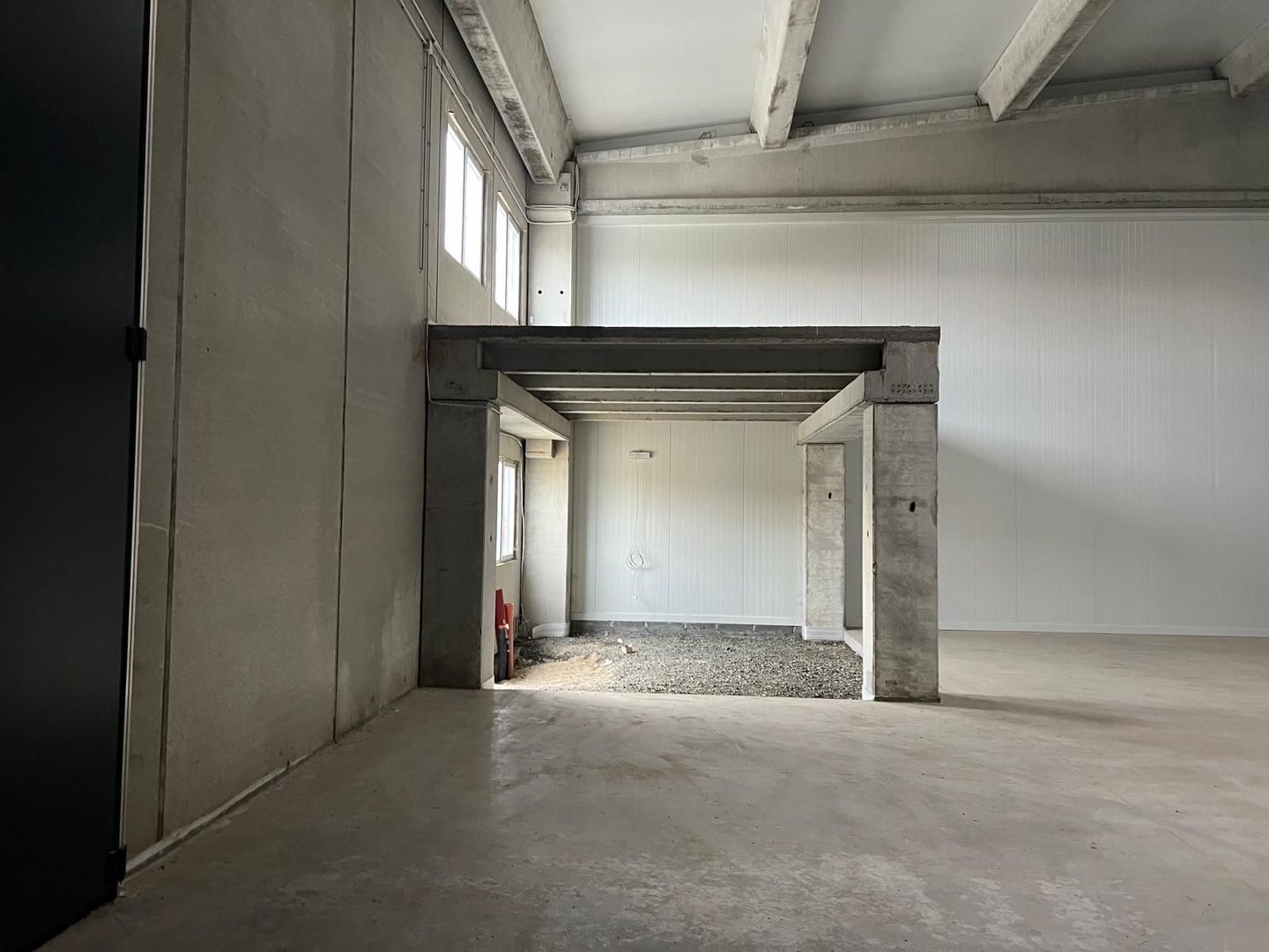 Hala depozitare  zona de N - Poză 3