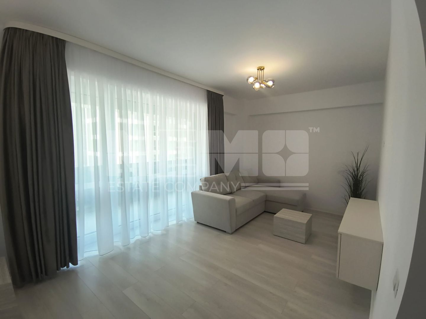 Apartament 2 camere, Laz Residence, prima închiriere, loc de parcare - Poză 1