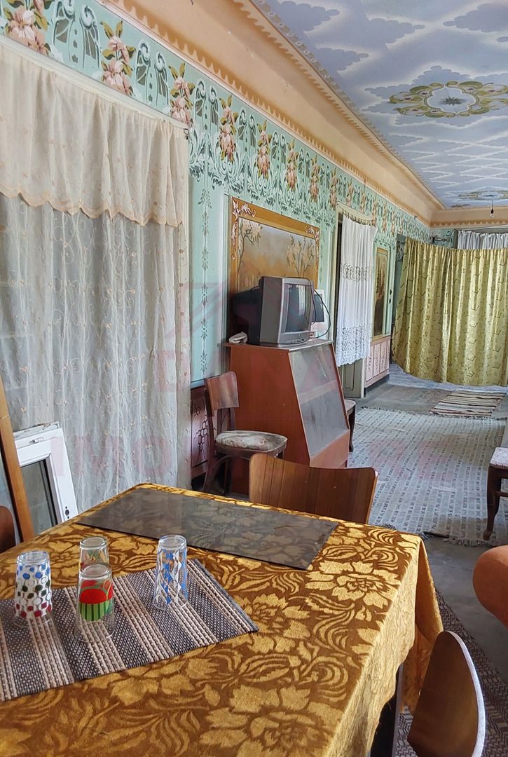 CASĂ IABLANIȚA  7 CAMERE \JUD. CS - Poză 7