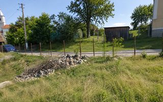 TEREN INTRAVILAN 1100 MP ÎN SĂCEL | ZONĂ PENTRU CASĂ + ACCES LA RÂU - Poză 3