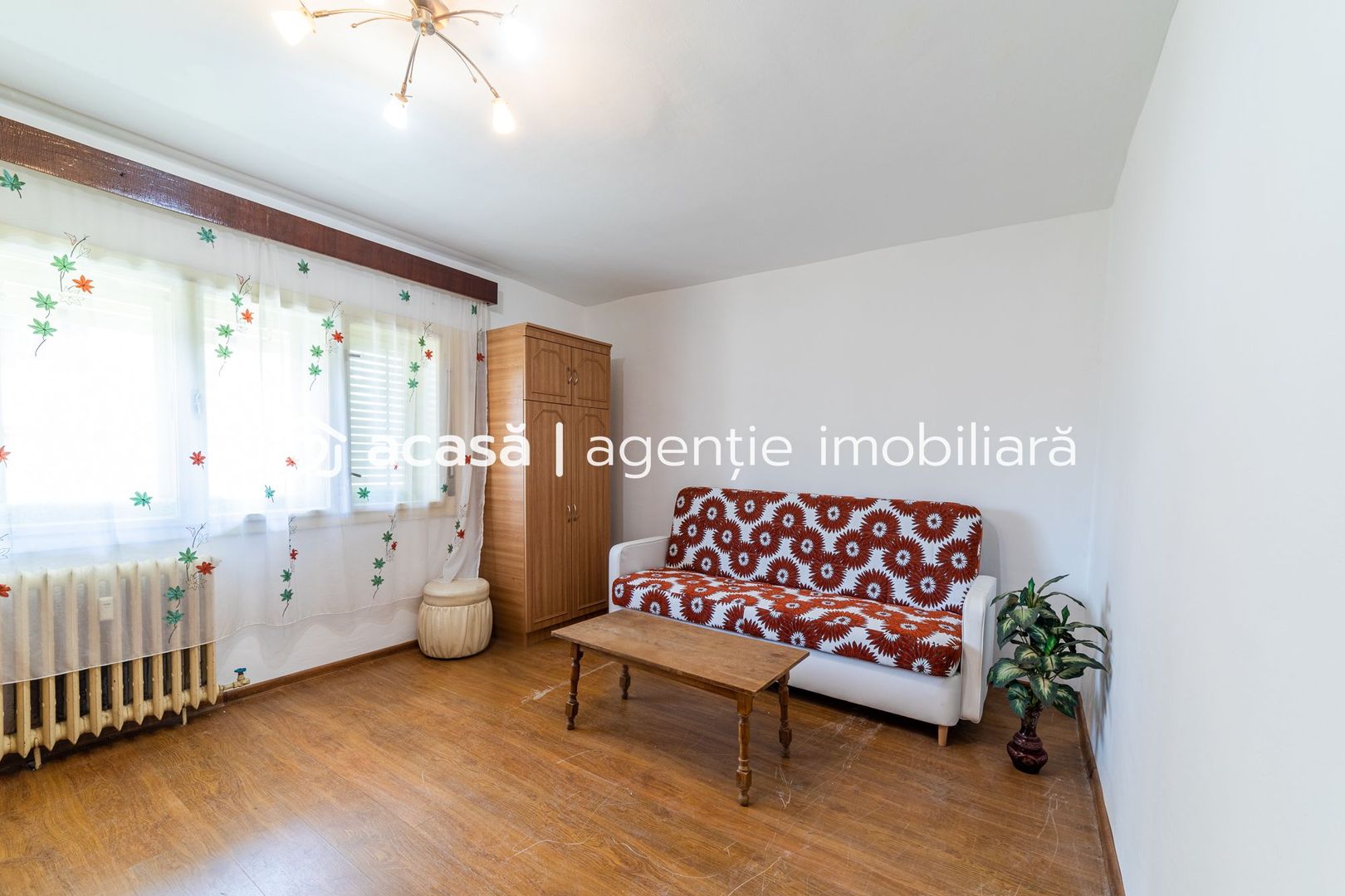 VANDUTA! Apartament cu o cameră, zona Romanilor - Poză 2