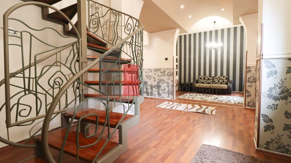 Vila "VARDA" , 200 MP utili, teren 160 mp - Poză 3