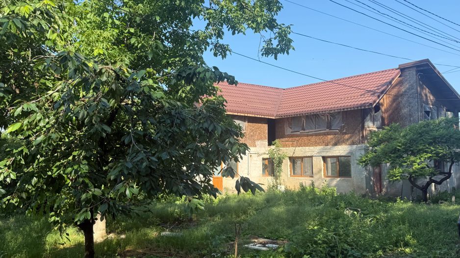 Casă renovanila lângă pădure 91 mp + teren 500 mp cu toate utilitățile - Poză 3