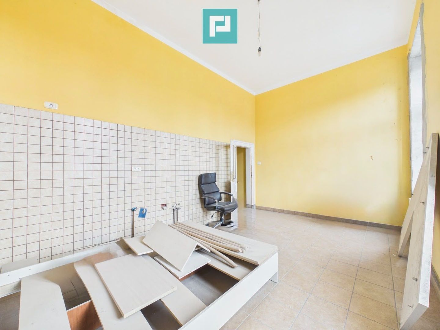 Apartament 3 camere -Ultracentral, Palatul Cenad - Poză 4