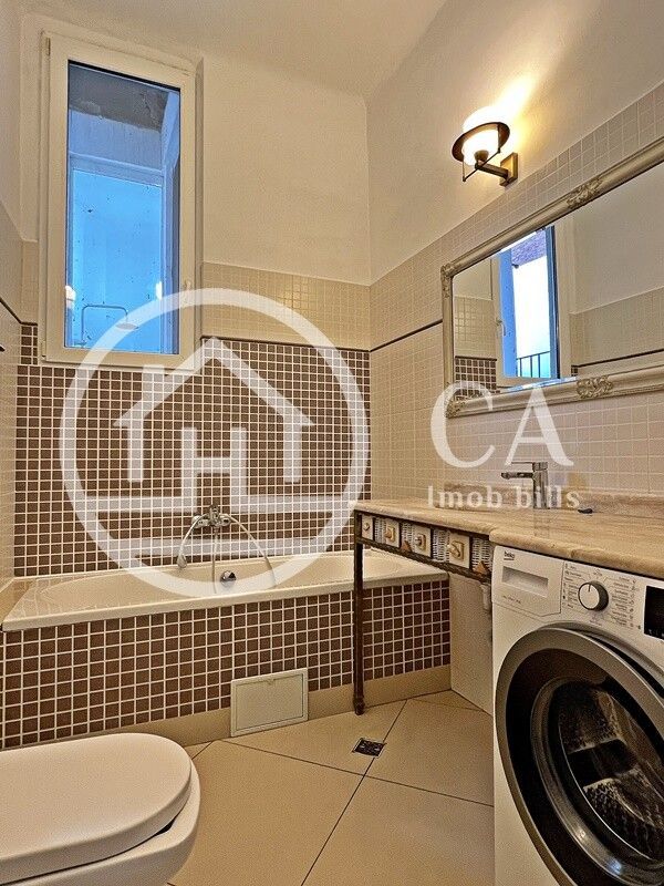 Apartament de închiriat cu 4 camere în zona ultracentrală, Oradea - Poză 14