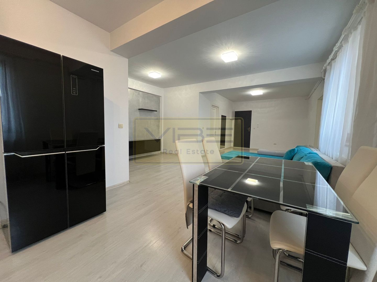 Apartament 2 camere mobilat/intabulat  Galata -  1km Belvedere - Poză 5