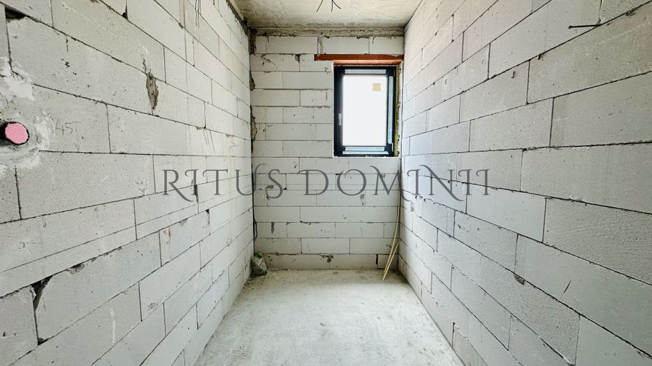 Duplex Superb cu 8 camere, Parcul 22 Decembrie, 376mp - Poză 5