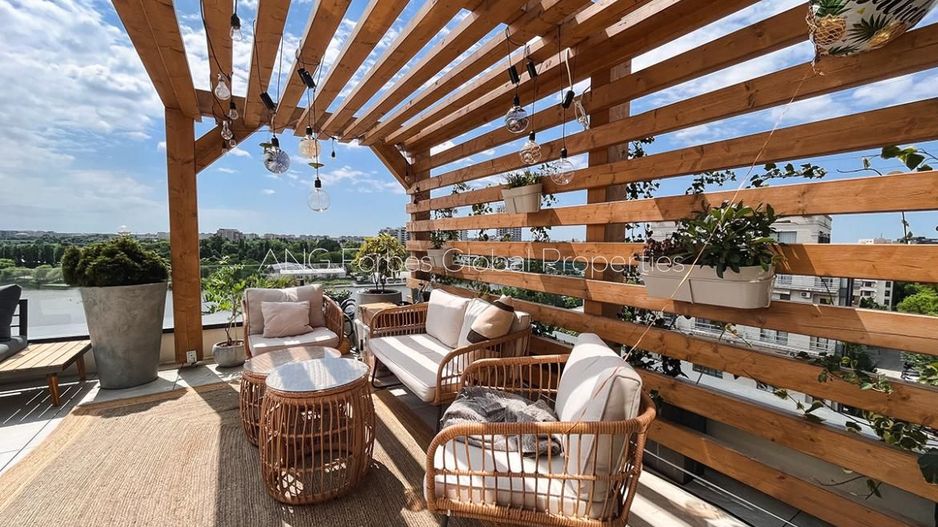 The Panoramic Signature: A Lifestyle Penthouse in Floreasca's Prime Waterfront - Poză 3