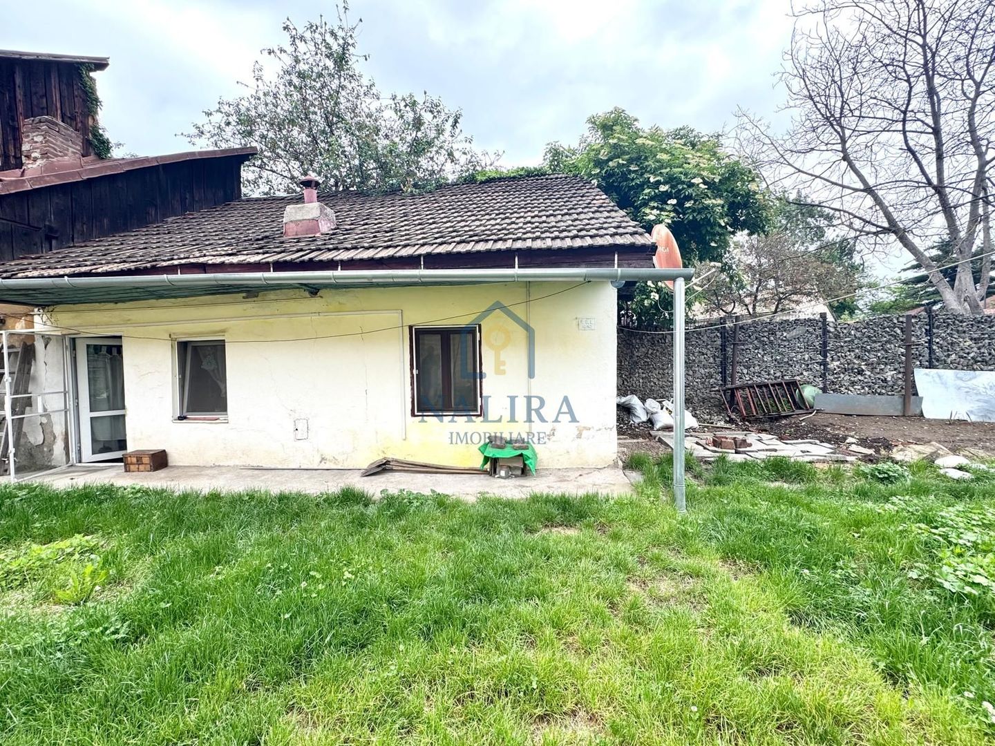 Casa de vanzare  - Centrul vechi - Poză 1