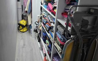 BRASADAS vinde ap 2 cam etaj 1/4 56mp în Carpați 2. - Poză 5