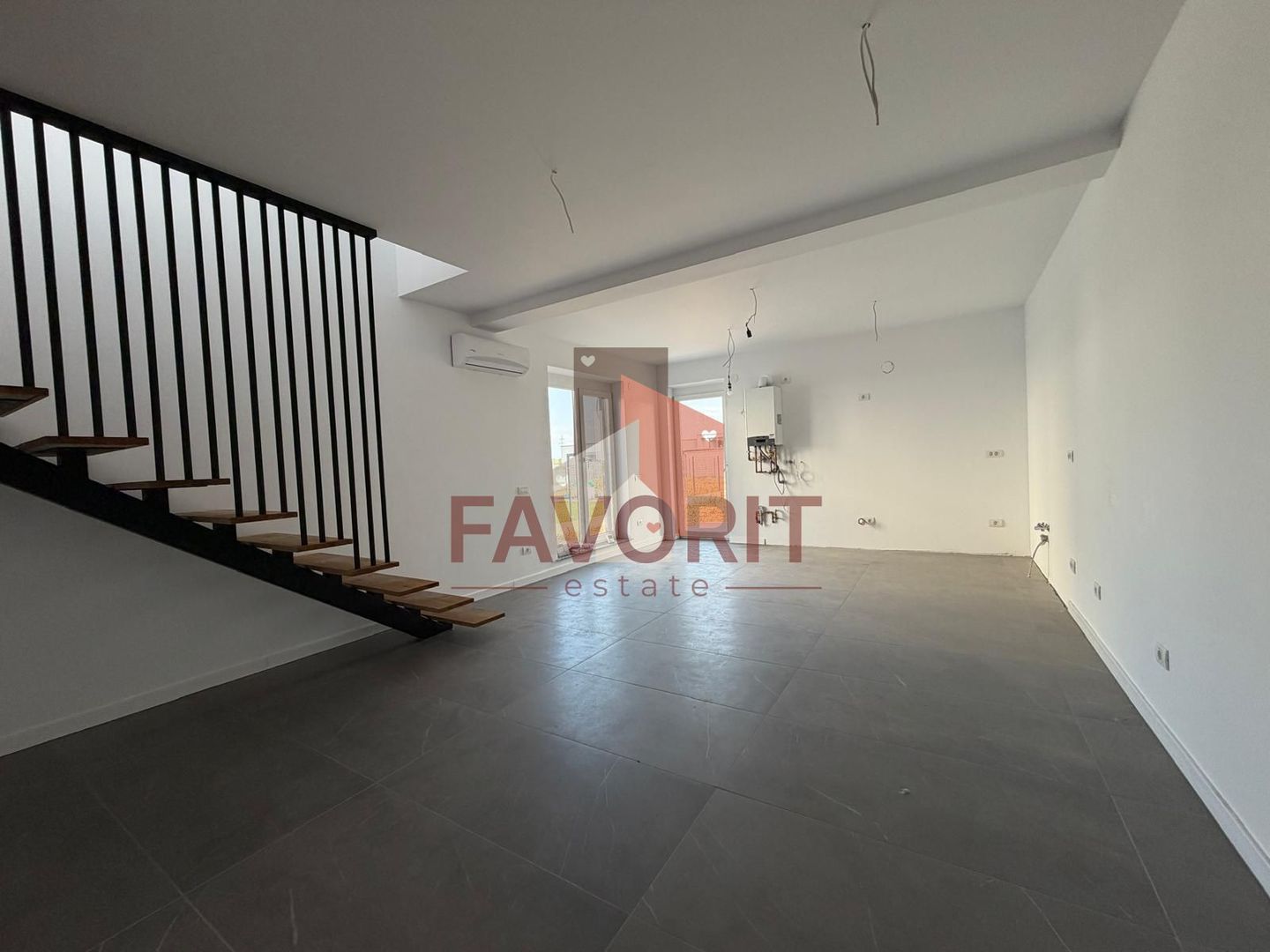 Duplex | Finisaje premium | Curte generoasa | Toate utilitatile | - Poză 2