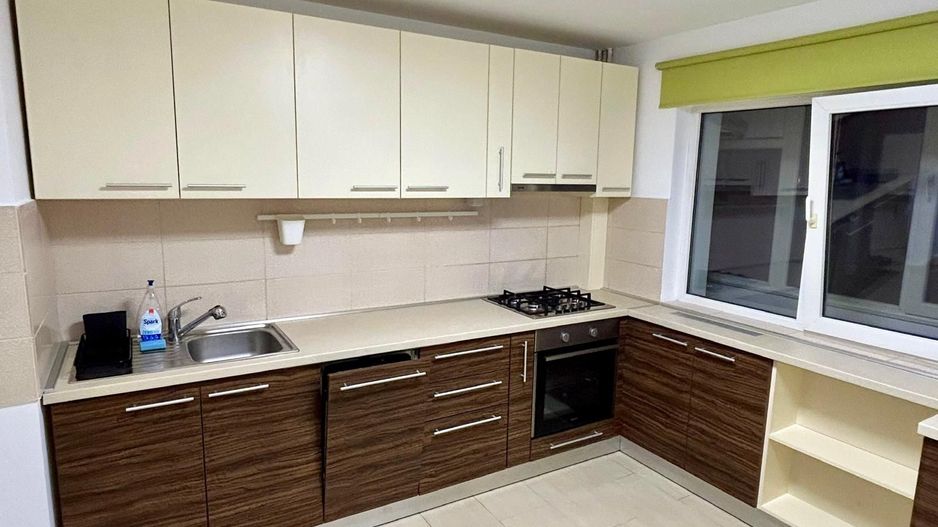 AP 2 CAMERE BANEASA, LOC PARCARE, MASINA SPALAT VASE, REABILITAT - Poză 6