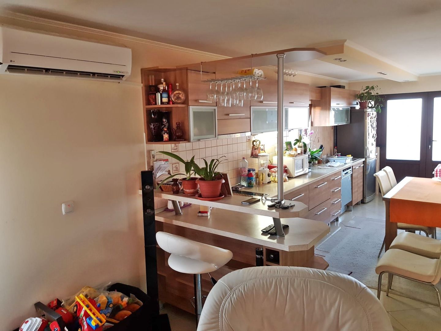 Casa in Santion, Bihor, teren 520 mp, 4 camere, 2 bai, garaj – VANZARE - Poză 2