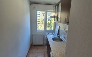 Închiriez apartament 1 camera etajul.1 - Poză 9