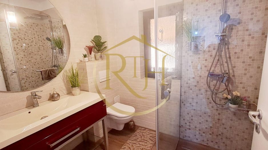 Vând casă  vila cu 5 camere,in Giroc ,materiale premium,comision ,0' - Poză 19