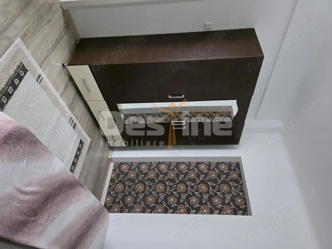 Apartament cu 2 camere de închiriat – Regie - Poză 4