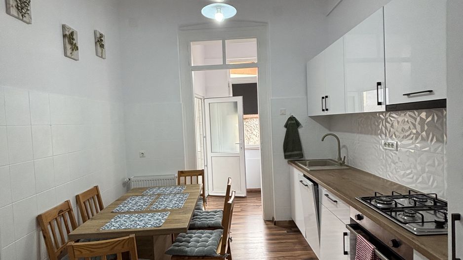 Vilă de închiriat zona Parvan - Poză 26