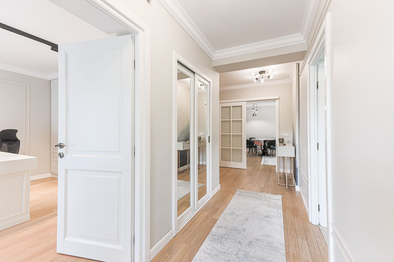 Casă premium în Subcetate, construcție nouă finisaje de lux Comision 0 - Poză 9