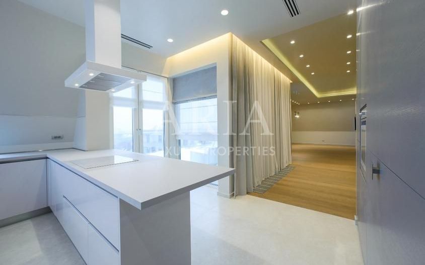 LUXURY PENTHOUSE FOREST - Poză 4