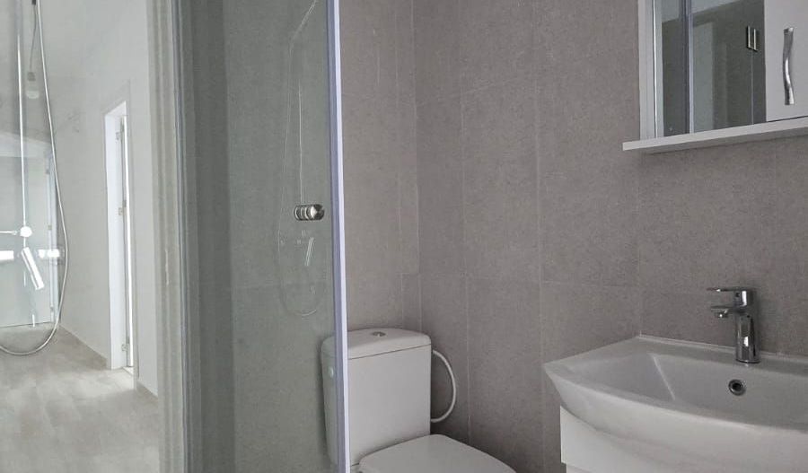 Apartament 3 camere-gata de mutare-Berceni! - Poză 13