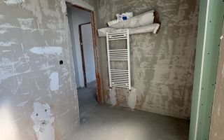 Apartament decomandat - Poză 9