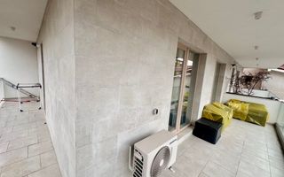 Apartament terasă panoramică de 24 m2 | piscină rooftop | la 5' mare - Poză 10