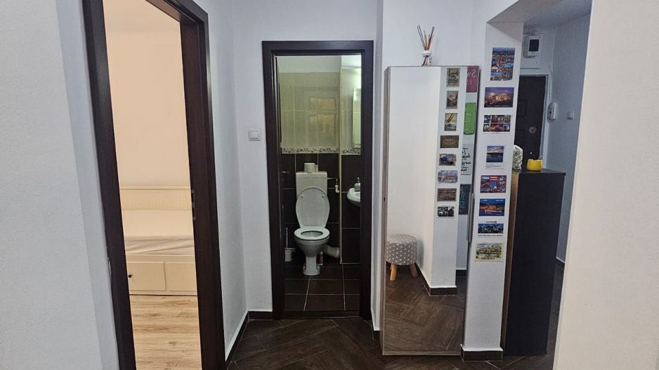 Apartament 3 camere, decomandat- 1 Mai, Sara - Poză 22