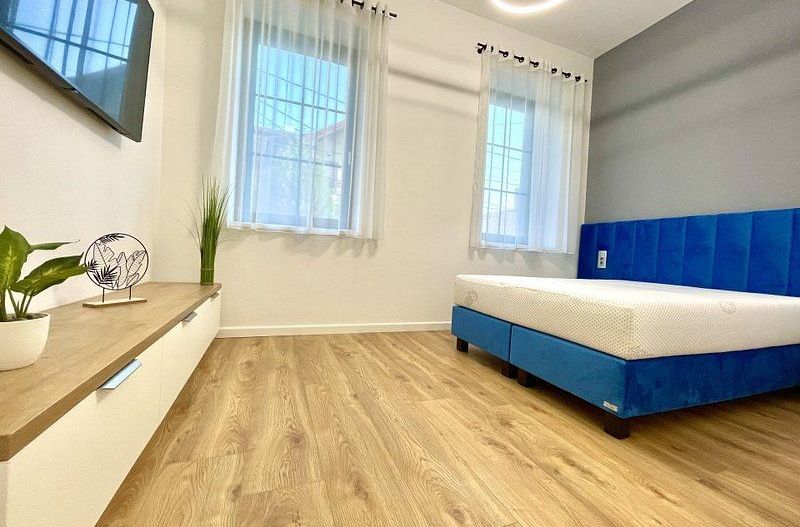 Elegant, finisaje premium, locație deosebita - 3 camere  în Bălcescu - Poză 16