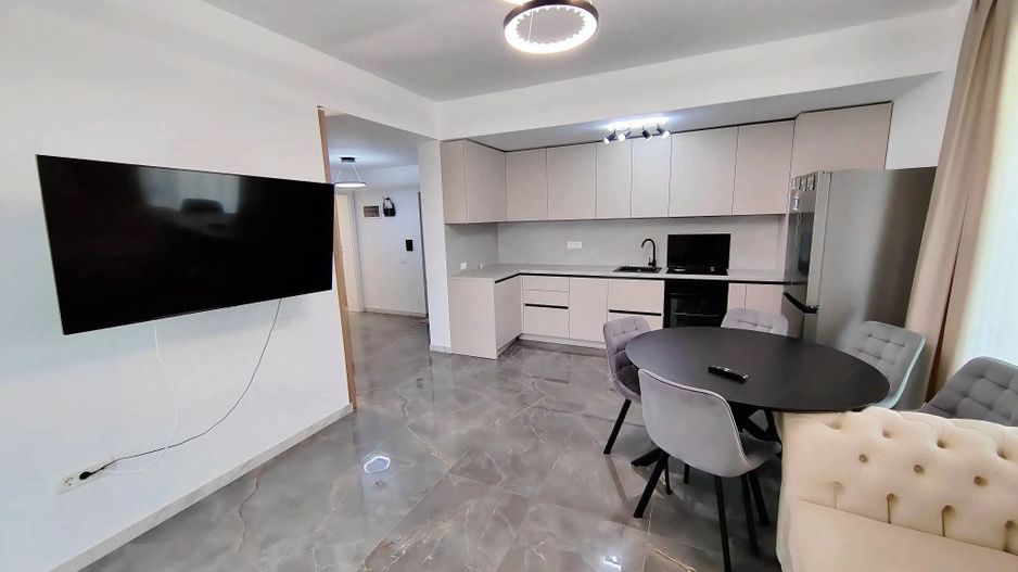 Apartament cu 3 camere de închiriat în Giroc - Poză 1