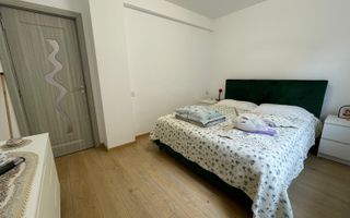 Apartament modern,3 camere, Sub Cetate,Floresti, 2 locuri parcare! - Poză 5