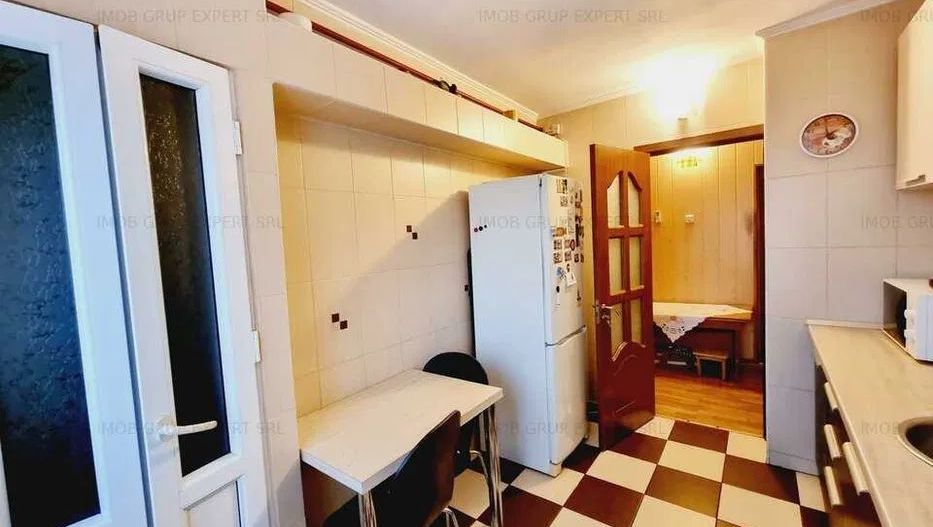 Apartament 2 camere, Micro 14 - Poză 4