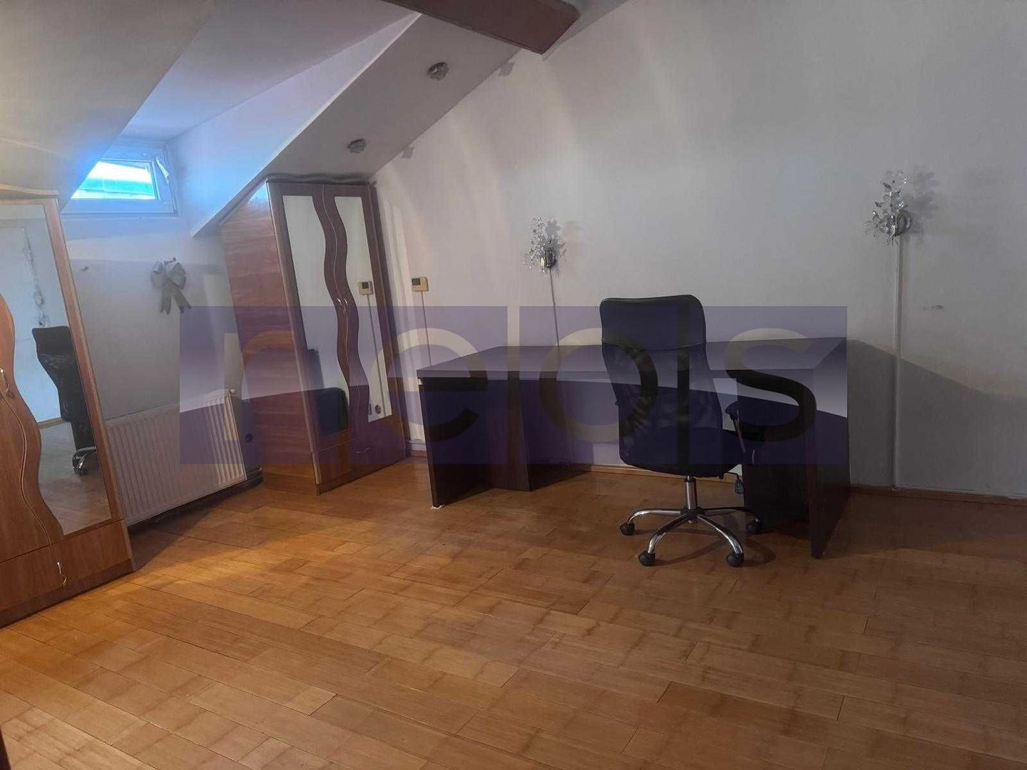 DE INCHIRIAT VILA 6 CAMERE | CURTE PROPRIE | 3 INTRARI SEPARATE | COTROCENI - Poză 1