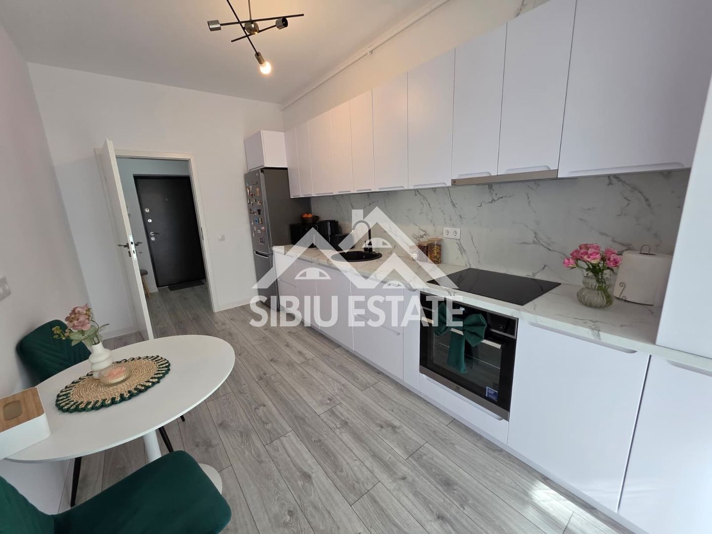 Studio 37 mp cu gradina,  zona Brana, Selimbar - Poză 2