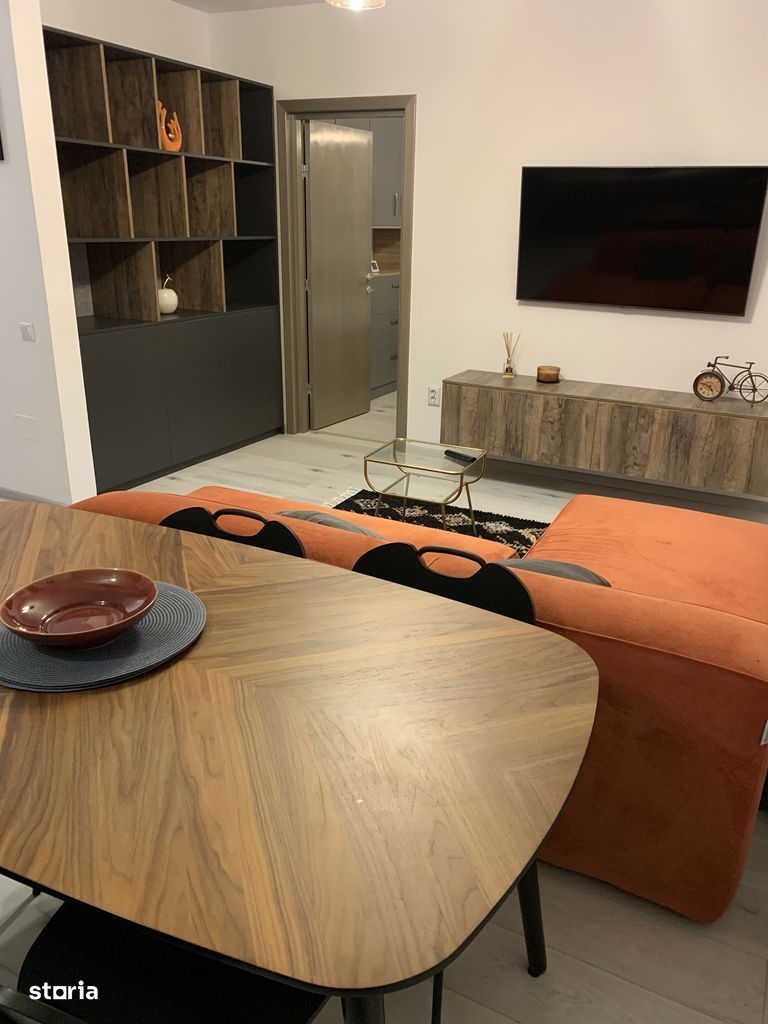 Studio premium de închiriat/Tractorul/Mobilat/Parcare subterană - Poză 3