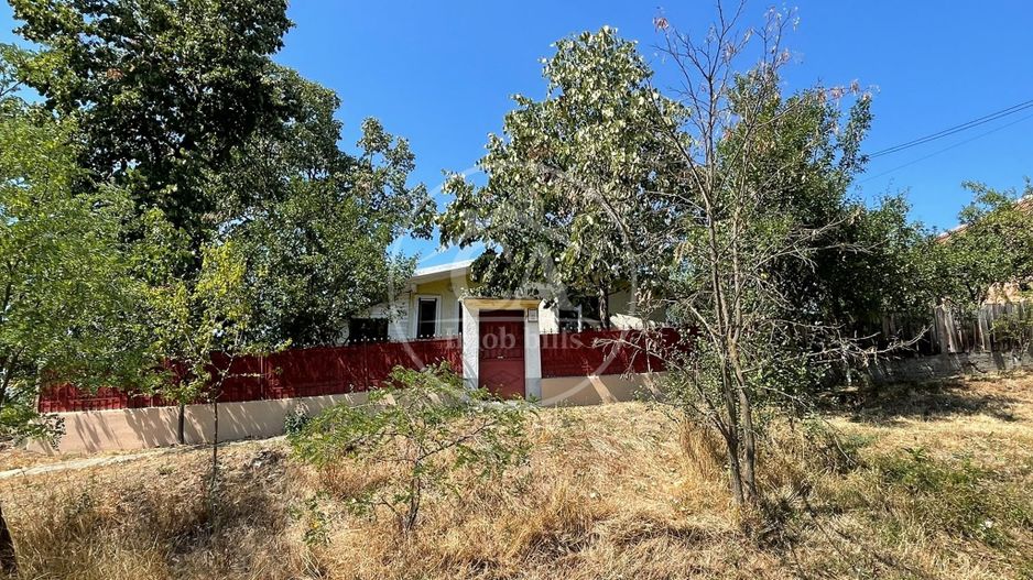 Casa de vanzare cu 2 camere in zona Sintelec, Bihor. - Poză 12