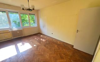 Ap 2 cam , zona Circumvalatiunii, etaj intermediar, decomandat - Poză 2