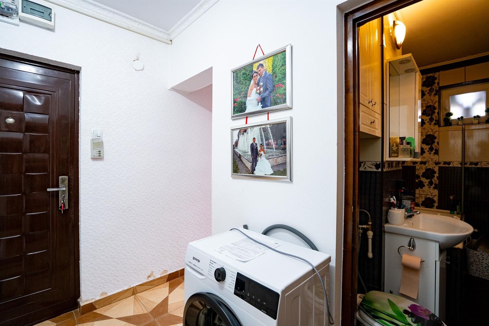 Apartament cu 2 camere semidecomandat Rogerius - Poză 6