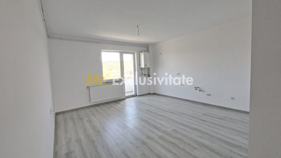 Apartament cu 2 camere de vânzare în Exterior Vest, Pitesti - Poză 1