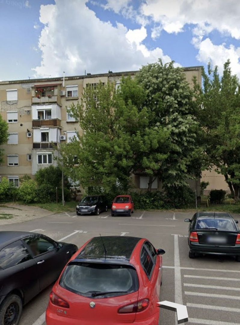 De vanzare apartament - Poză 2