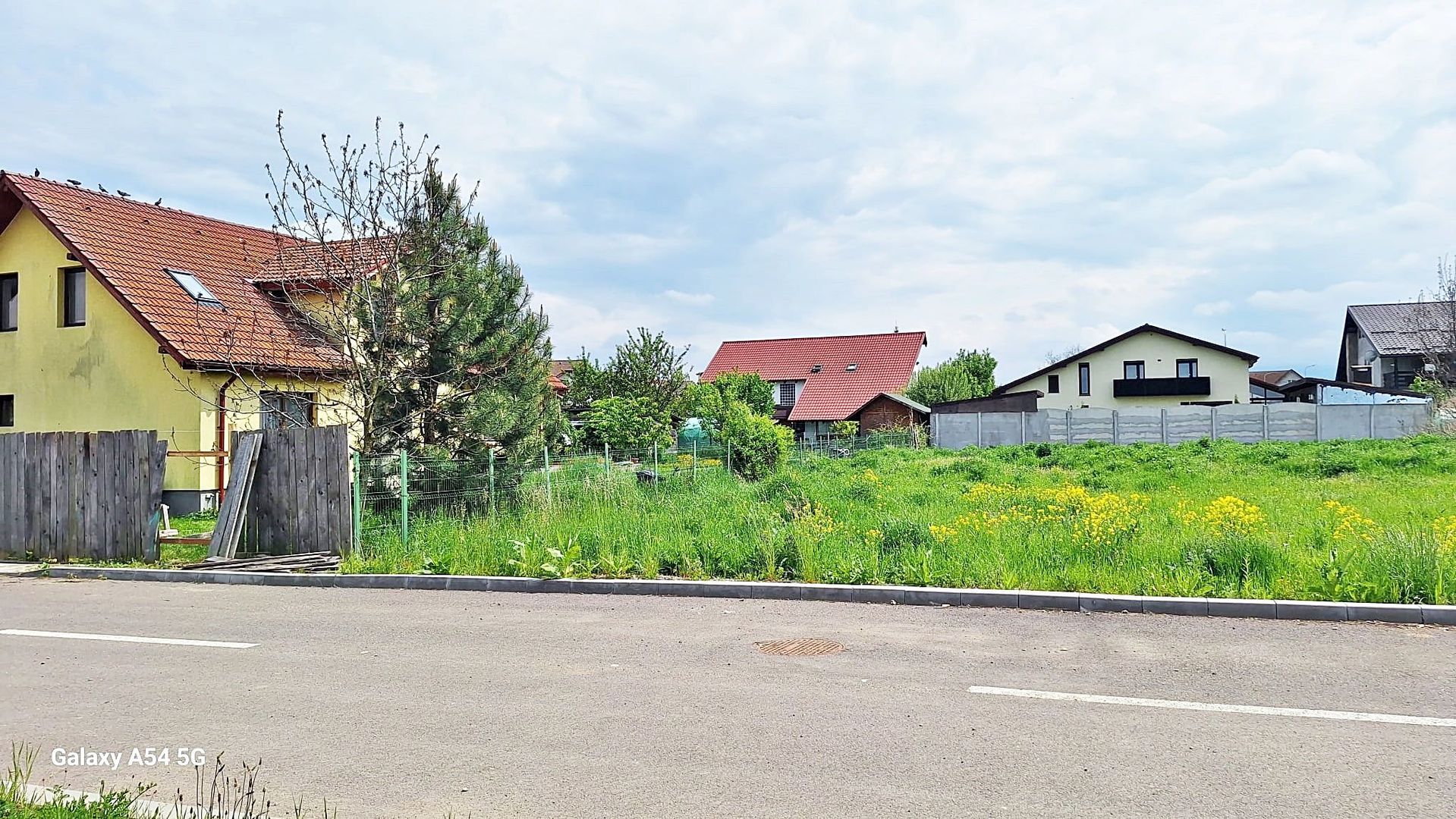 Sanpetru, teren intre case noi 685mp cu AC, utilitati, 72500 euro - Poză 6