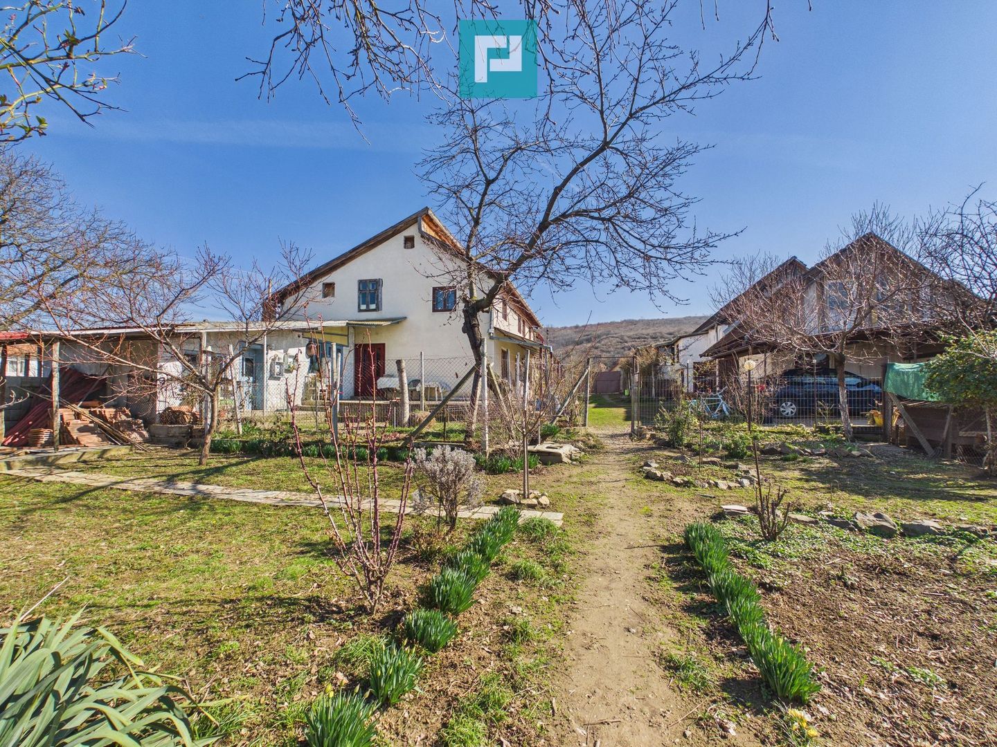 Casă cu 6 camere pe teren de 2029 mp – Miniş - Poză 24