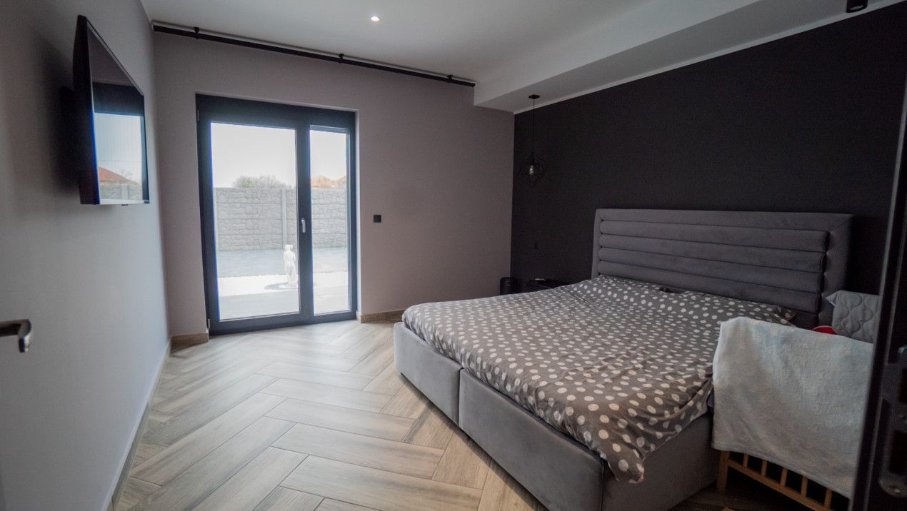 Agigea - Casa  deosebita cu piscina, mobilata si utilata complet. - Poză 21