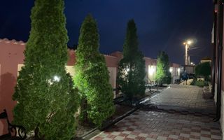 Casa lux P+E+M cu o panoramă impresionantă - Poză 9