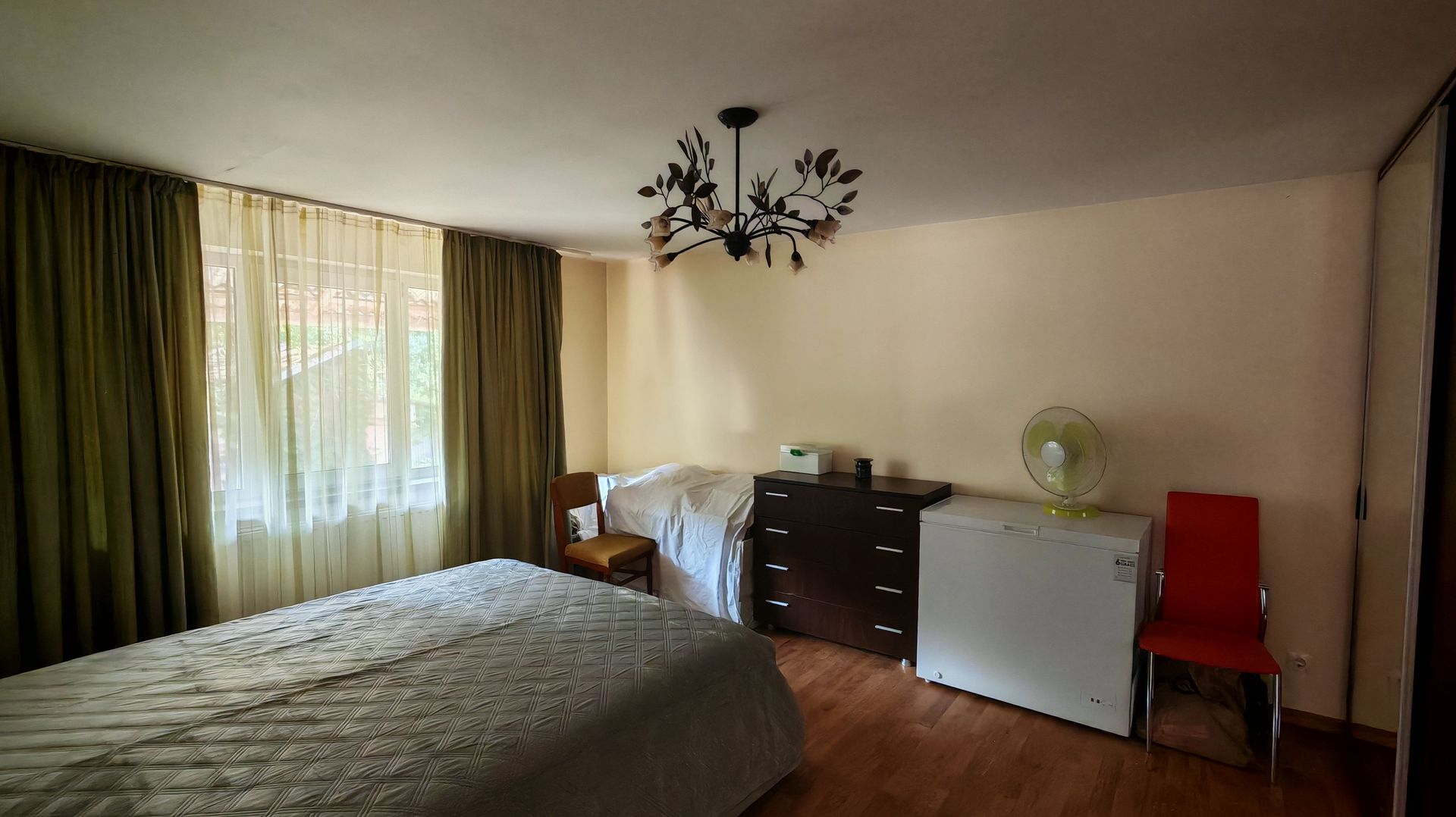 Apartament la casa + anexa gospodareasca, zona Blumana -Bartolomeu. - Poză 8