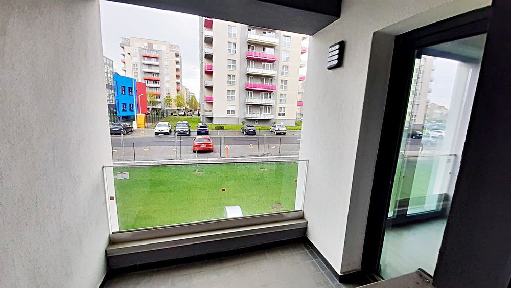 Zona Coresi, garsoniera de 42mp, etaj 1, finalizata, 69900 euro - Poză 12