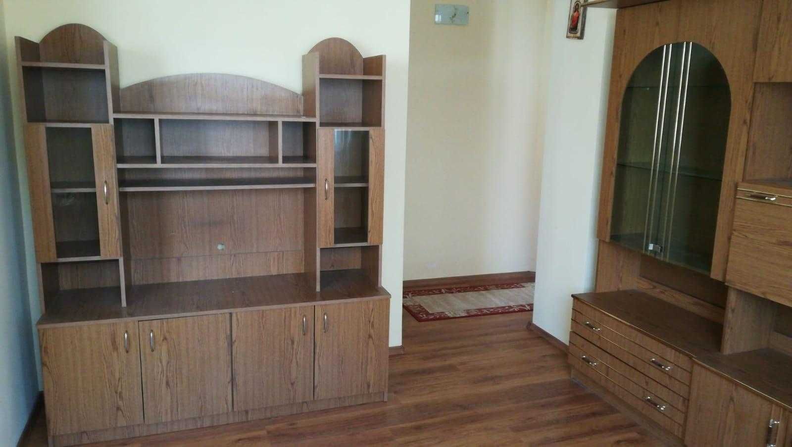 BRASADAS vinde ap 2 cam + living etaj 2 in zona Pta Romana. - Poză 4